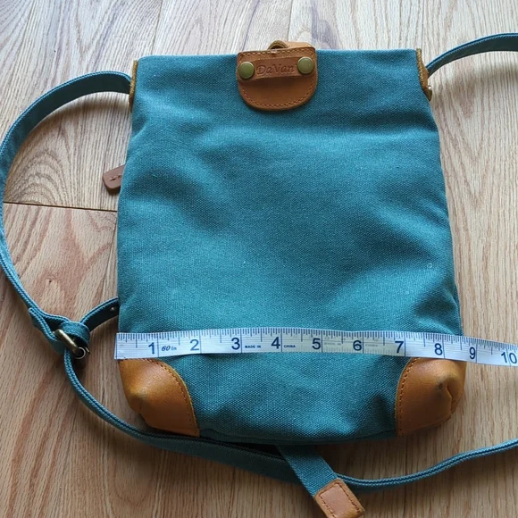 Davan. Women's Shoulder Bag. - Picture 12 of 13